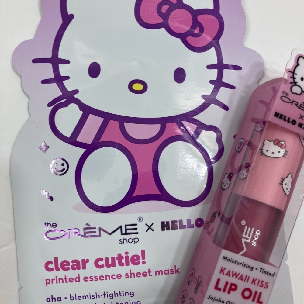 Hello Kitty Mask/Lip Oil - Picture 5 of 5